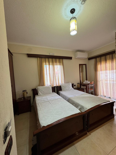Bedroom 4, HOTEL RESTORANT LEZA, Pogradecit