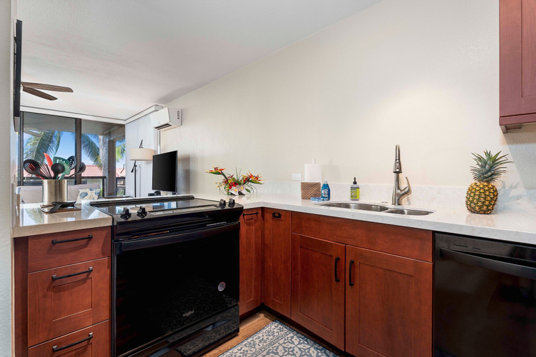 Private kitchen 5, Easy Walk to Village - Air-conditioning - Ocean View - Wifi - Vrkcv, Hawaii