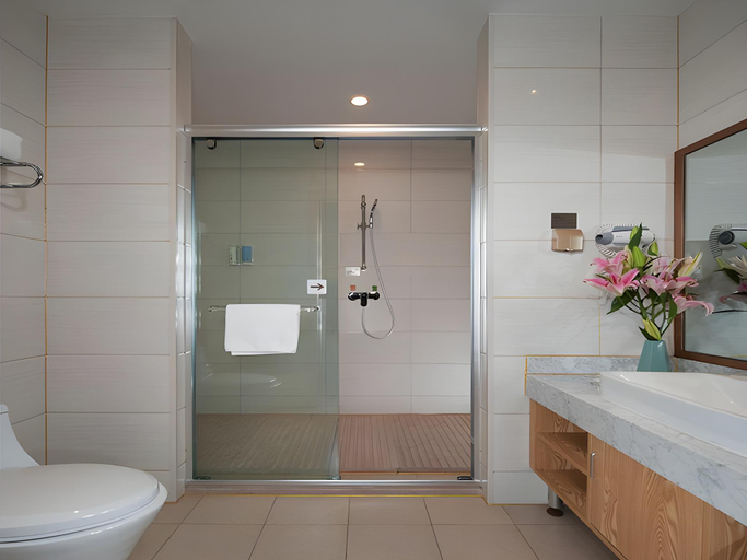 Bathroom 3, Vienna Classic Hotel Jinan Qilu Shoe City Zoo, Jinan