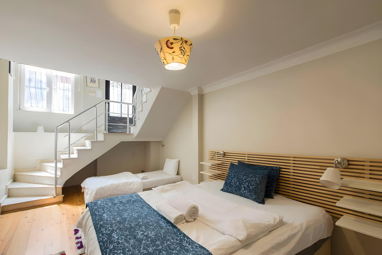 Bedroom 4, Green Bird Suit, Beyoğlu