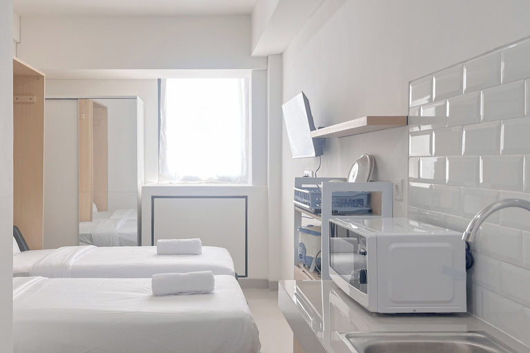 Bedroom 3, Pleasant Studio (No Kitchen) At Bandaraya - Tallasa City Makassar Apartment, Maros