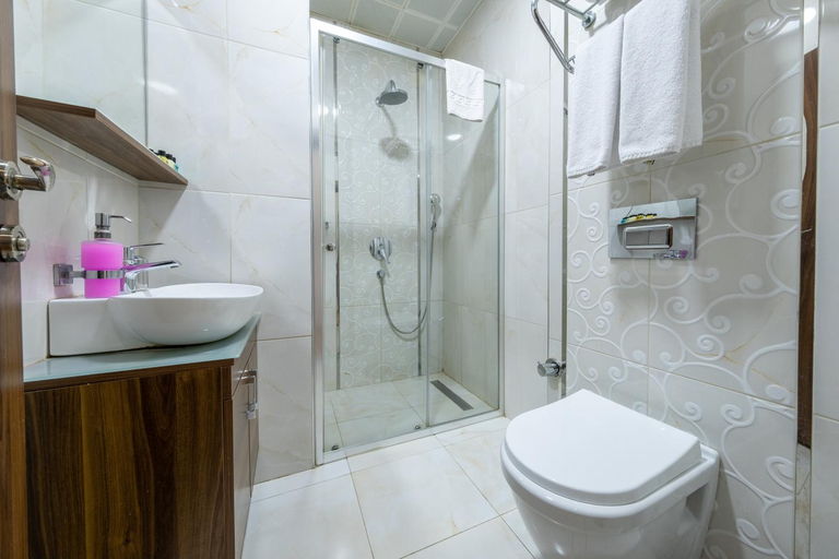 Bathroom 4, Beyzas Hotel & Suites, Şişli