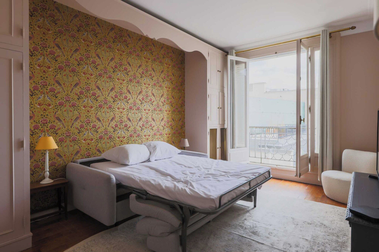 Room, Cosy Modern Studio -2p- Moulin Rouge, Paris