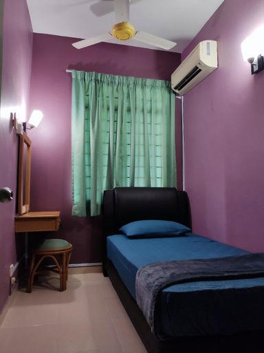 Bedroom 3, glory beach resort private, Port Dickson