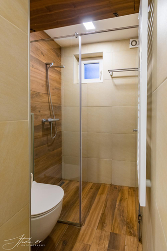 Bathroom 3, Little L Apartments Dorcol, Belgrade
