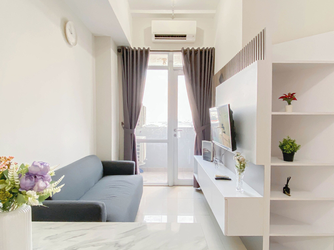 Interior 3, Neat 1Br At Vasanta Innopark Apartment, Cikarang