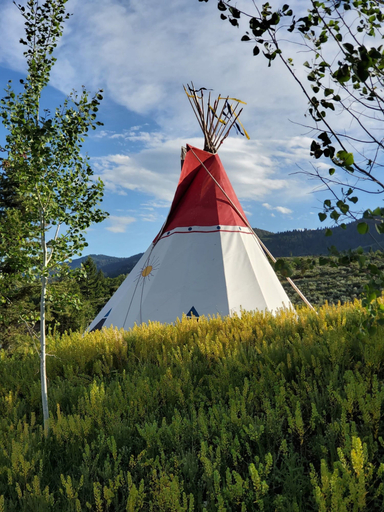 Room 4, Glenn Haven Luxury Large Group Getaway Sleeps 60, Bear Lake