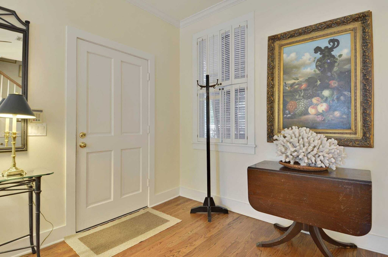 Interior 2, Amelia Home by Avantstay In Historic Old Town w/ Pool, Monroe