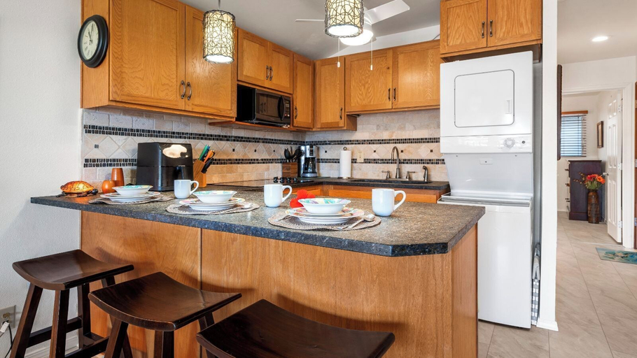 Private kitchen 5, AC - Ocean View With Lanai - Concierge Included - Vrkcv, Hawaii
