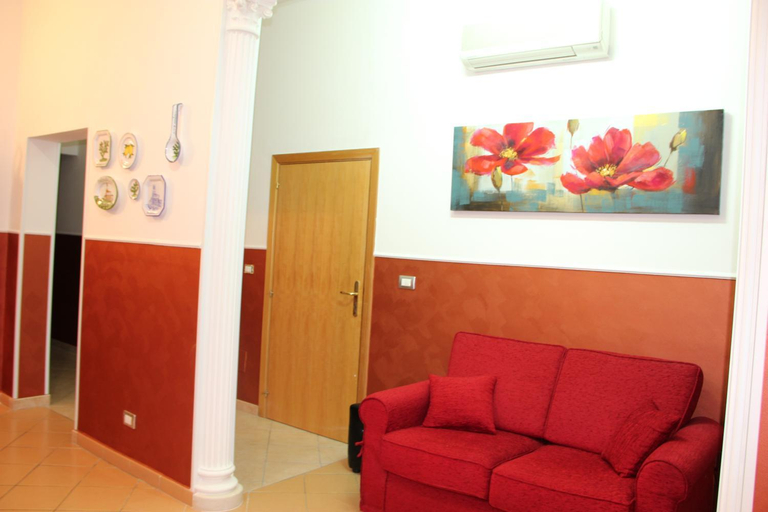 Public Area 3, Albergo Perseo, Syracuse
