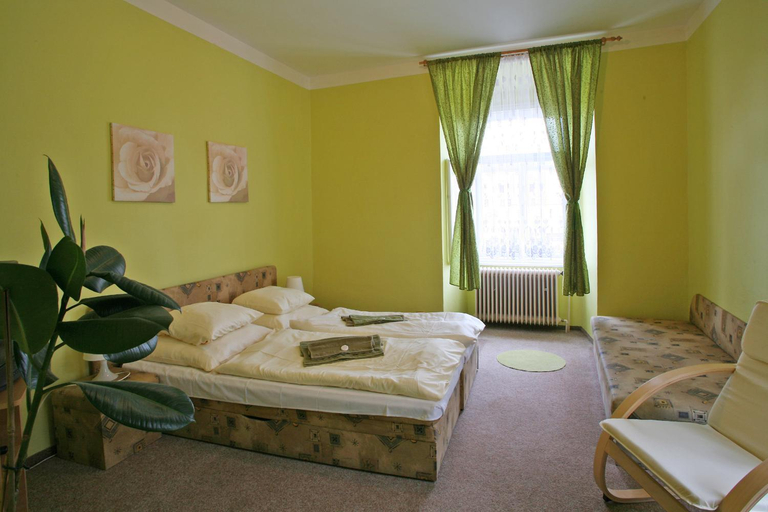 Bedroom, Hotel Zlaty Jelen, Klatovy