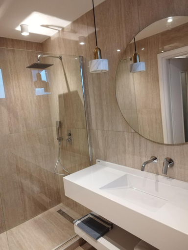 Bathroom 2, Nouvelle, Central Macedonia