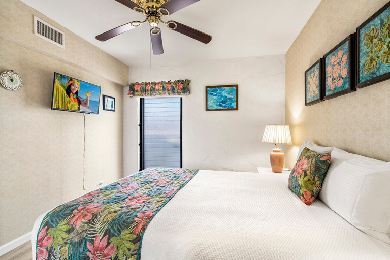 Room 5, Quiet Complex - AC & Wifi - Well-equipped - Vrkcv, Hawaii