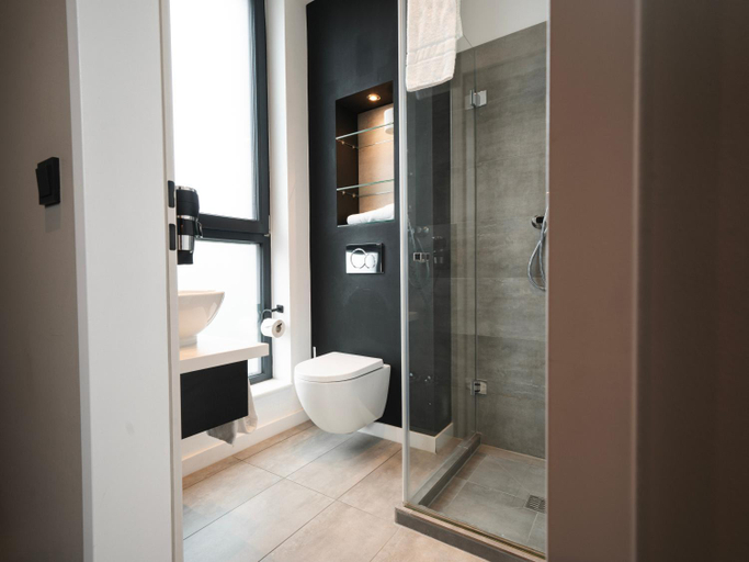 Bathroom 3, JustStay Grevenbroich Hotel & Apartments, Rhein-Kreis Neuss