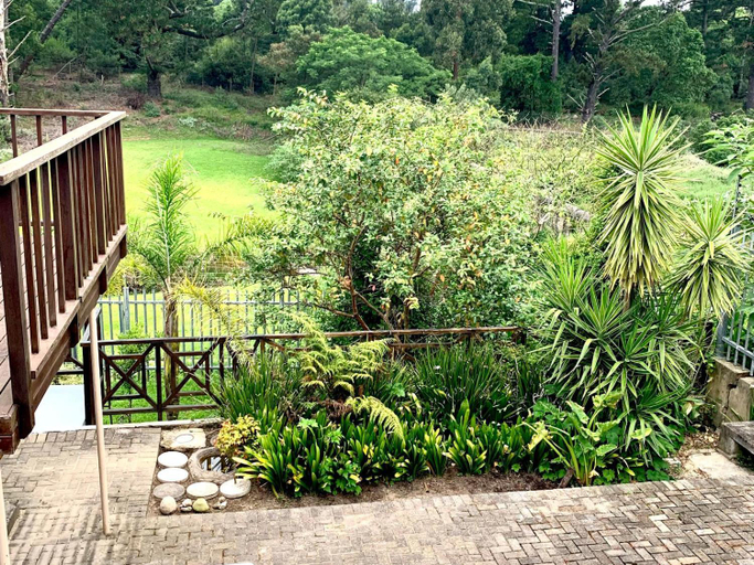 Others 3, 96 Meent Guest House, Eden