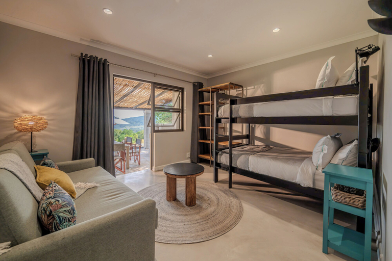 Bedroom 2, Valley Lodge - Babanango Game Reserve, Zululand