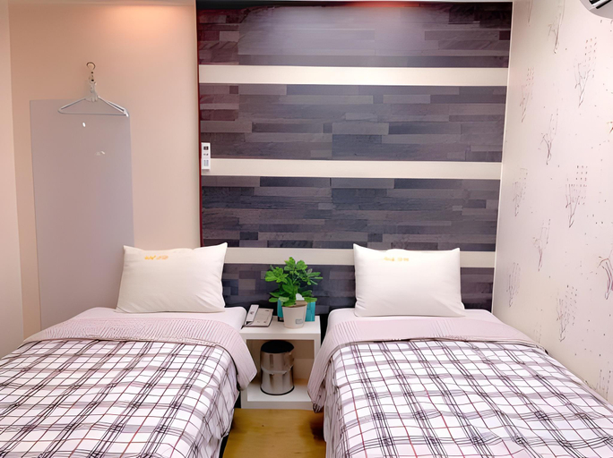 Bedroom 3, Hotel Kyoungdong Myeongdong, Jung