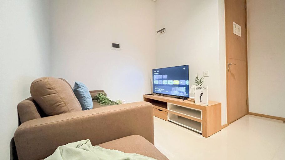 Living area 3, Modern 1Br At Samara Suites Apartment, Jakarta Selatan