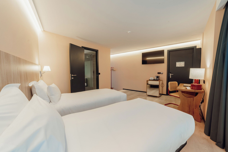 Bedroom 3, ABC HOTEL PORTO - CAMPANHÃ, Porto