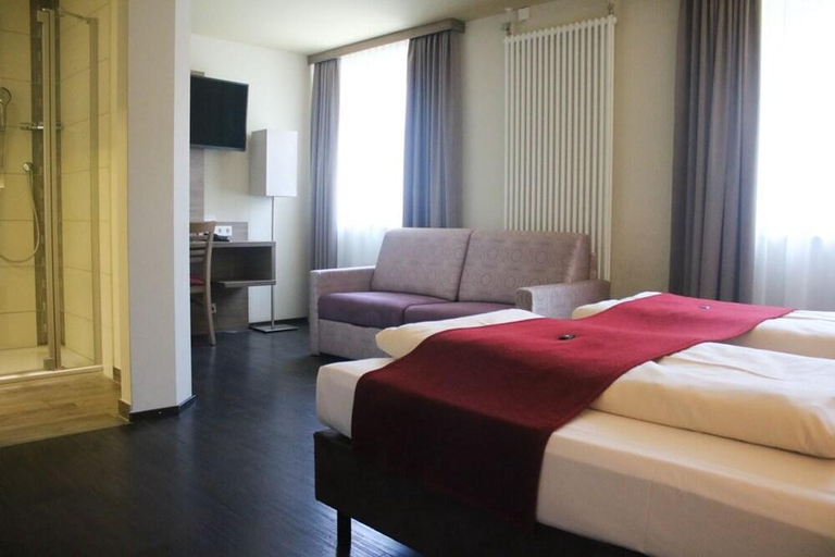 Bedroom 3, Boutique Hotel zur Post, Pfaffenhofen an der Ilm
