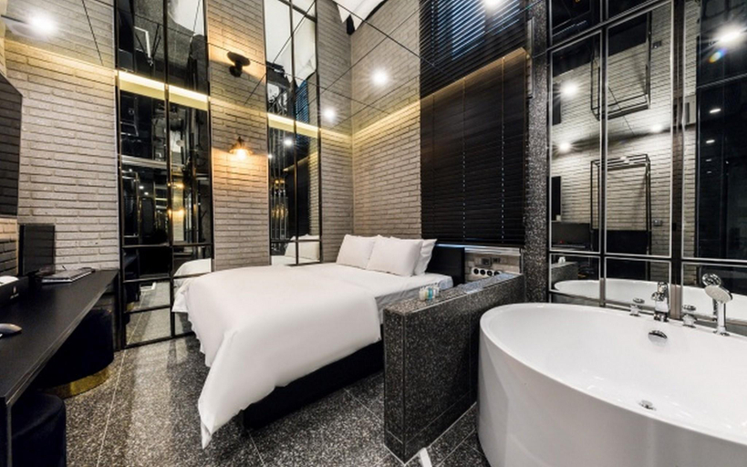 Bathroom 5, Yeoksam Hotel the Muse, Gangnam