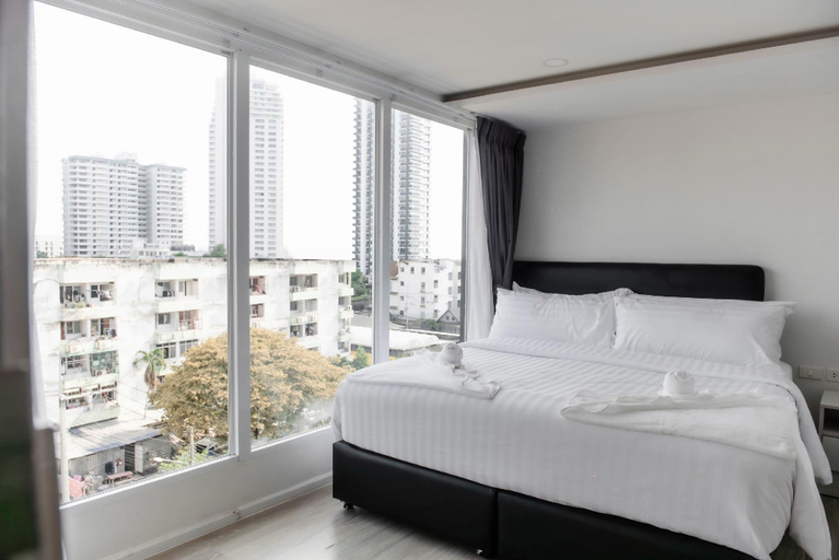 Bedroom 3, The Rizin Hotel Phratamnak, Pattaya