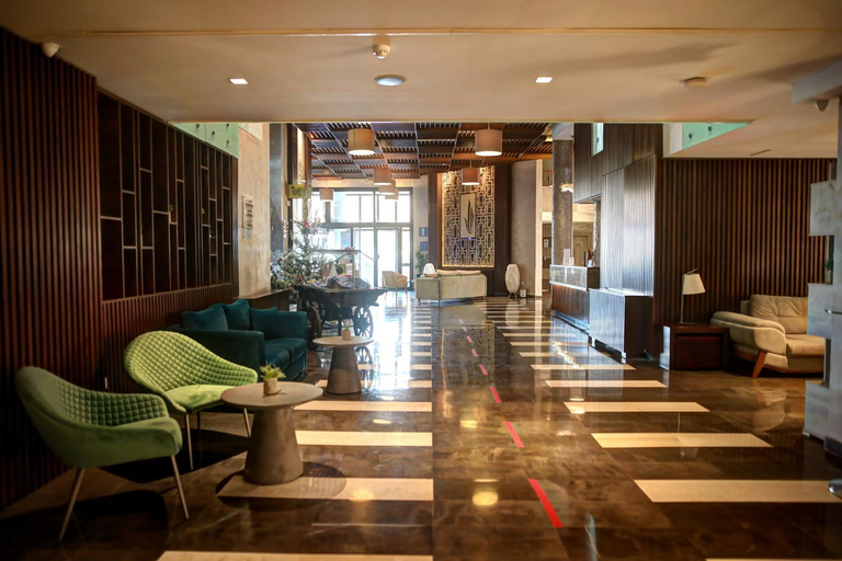 Public Area, Hotel Lac Leman, Cité El Khadra