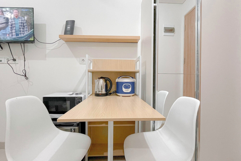 In-room dining, Affordable Studio (No Kitchen) Near Unhas Bandaraya - Tallasa City Makassar Apartment, Makassar
