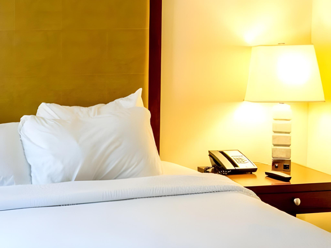 Bedroom 1, Hanasi 129 - Boutique Apartments