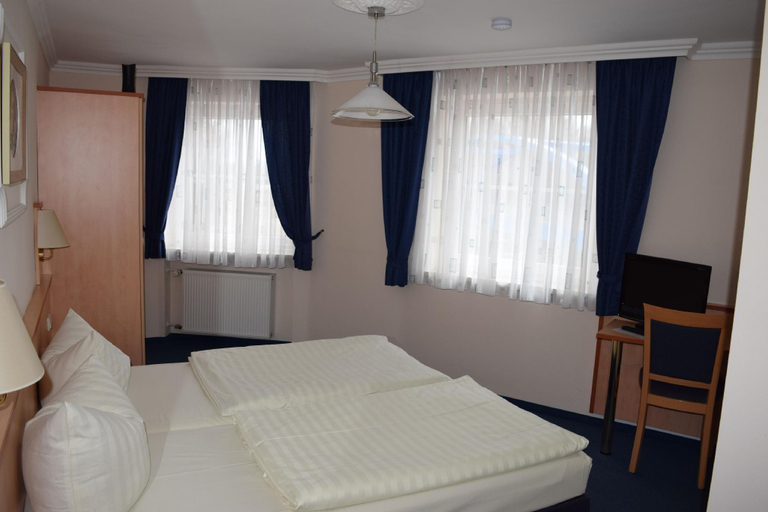 Bedroom 3, Zur Länd, Freising