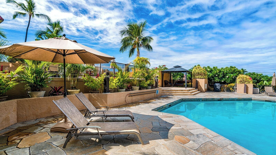 Pool 5, AC - Easy Walk to Restaurants Shopping - Concierge Included - Vrkcv, Hawaii