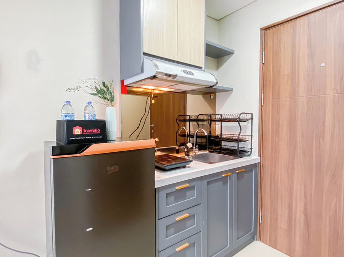 Private kitchen 4, Minimalist Studio Apartment Royal Sentul Park, Bogor