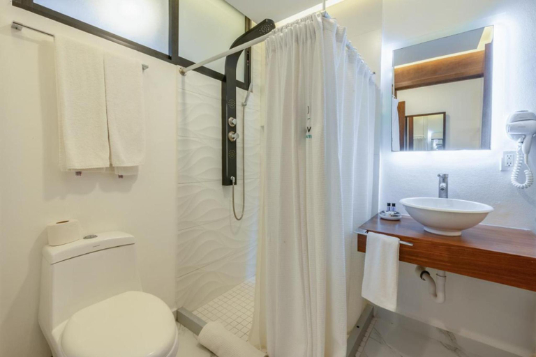 Bathroom 5, Marvic Hotel, Cozumel