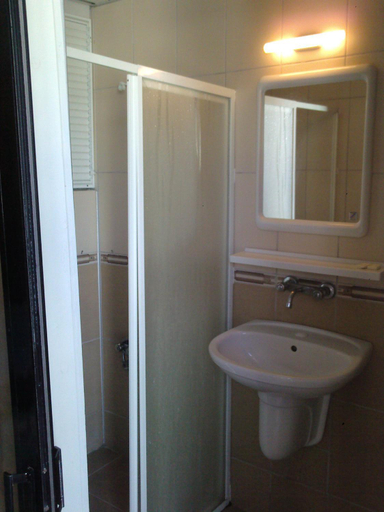 Bathroom 5, Hotel Melike, Kuşadası