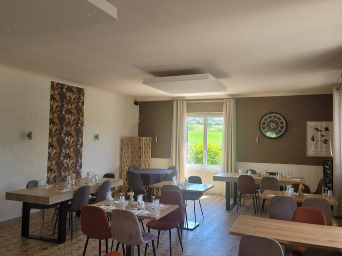 Food & Drinks 4, Au Moulin Du Pont, Ain