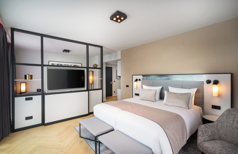 Bedroom 5, Leonardo Royal Hotel Cologne Bonn Airport, Köln
