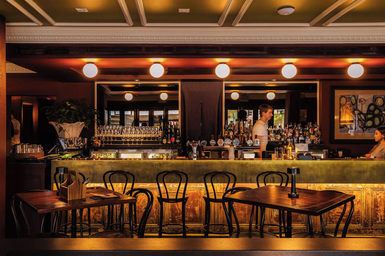Food & Drinks 4, The Strand Hotel, Sydney