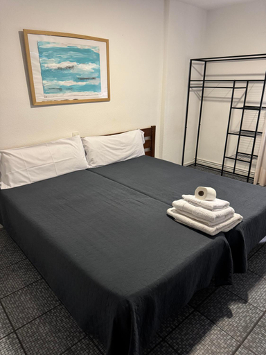 Bedroom 4, Hostal El Pozarron, Madrid