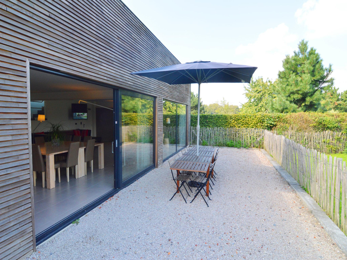 Others 5, Family Villa, Profondeville, Namur