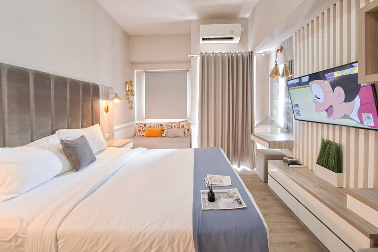 Room 5, Pleasant Studio Apartment Parkland Avenue, South Tangerang