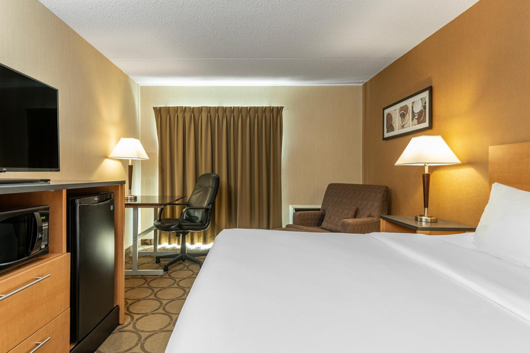 Bedroom 3, Comfort Inn Sherbrooke - Estrie, La Région-Sherbrookoise