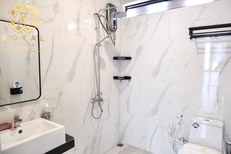 Bathroom 2, Royal Suites Home Villa 3BR with Private Pool - C6, Batam