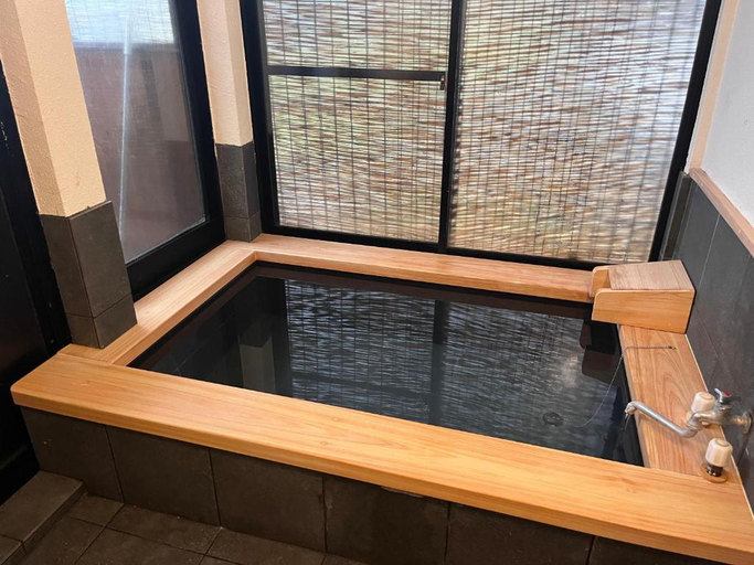Others 2, Yufuin Garakuchin Guesthouse, Yufu