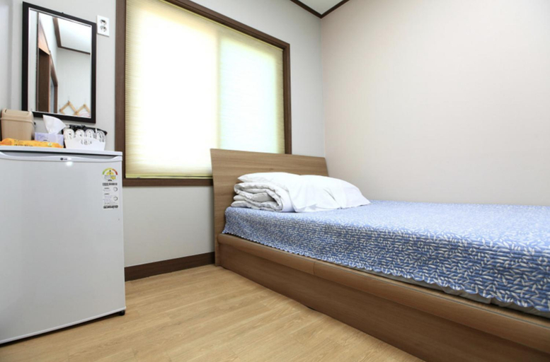 Others 4, Guesthouse Ever, Seogwipo