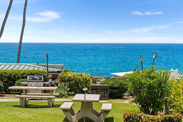 Outdoor dining 3, Ocean View - Pool & BBQ Area - Vrkcv, Hawaii