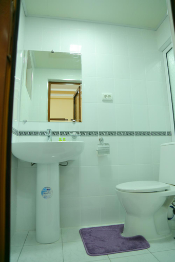 Bathroom 2, Muzaffar Hotel Samarkand, Samarkand