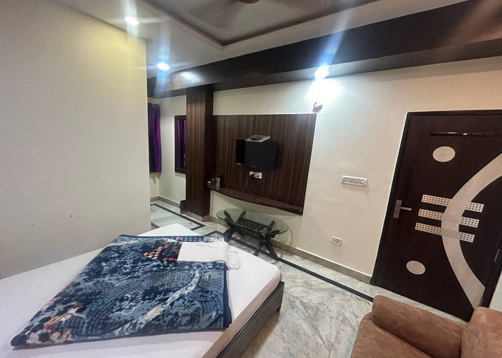 Bedroom 4, Hotel Mourya Deluxe, Delhi