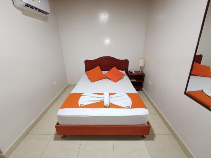 Bedroom 2, Hotel Colonial Villavieja, Villavieja