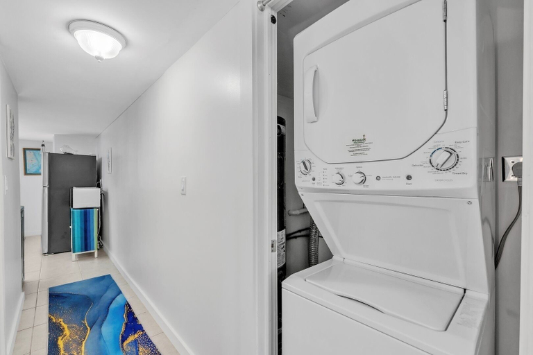 Bathroom 4, Conch Cottage 1 Bedroom Villa by RedAwning, Manatee