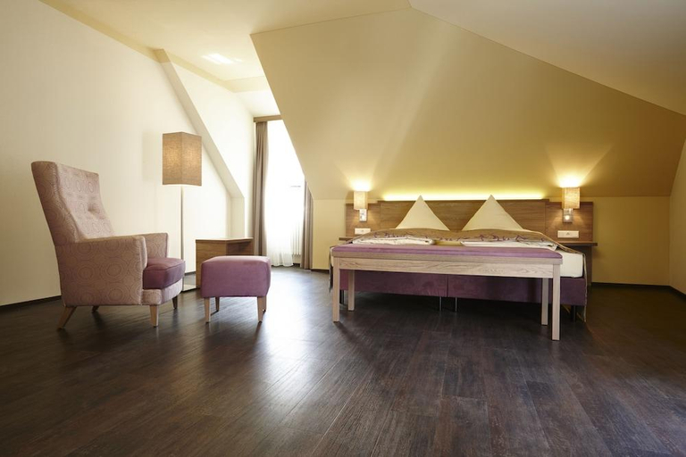 Bedroom 2, Boutique Hotel zur Post, Pfaffenhofen an der Ilm